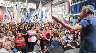 &ldquo;Estamos definiendo un modelo de Hurlingham en el que no miramos al costado ante los reclamos de nuestros vecinos y vecinas&rdquo;