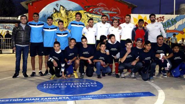 Zabaleta junto a futbolistas protagonizan evento solidario por los damnificados de las inundaciones