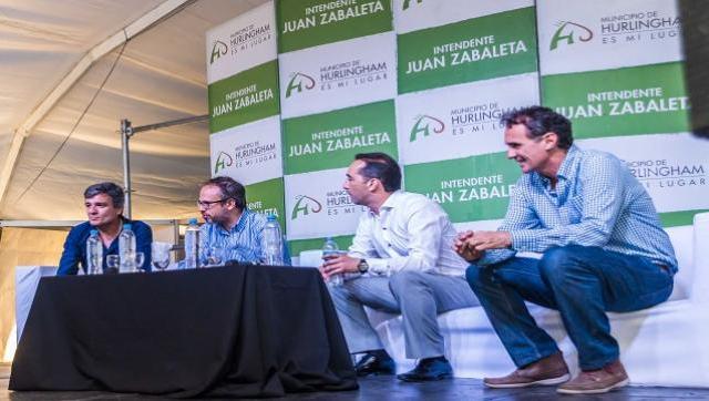 Zabaleta, Katopodis, Tagliaferro y Valenzuela disertaron sobre gestión pública en la Feria del Libro de Hurlingham