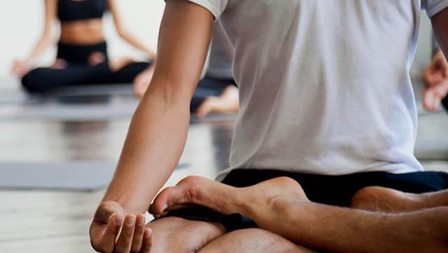 Taller virtual de yoga, respiración y meditación