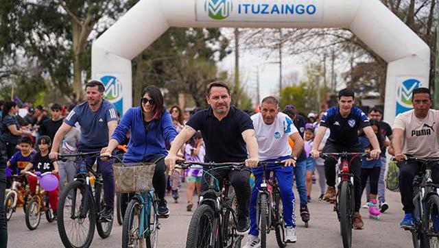 San Alberto se llenó de bicicletas en la tercera pedaleada del año