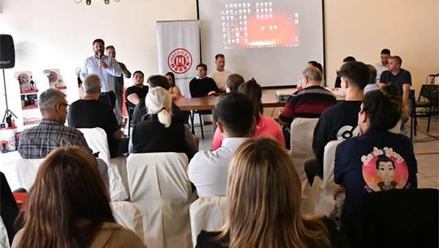 Morón impulsa su economía local con una exitosa ronda de negocios